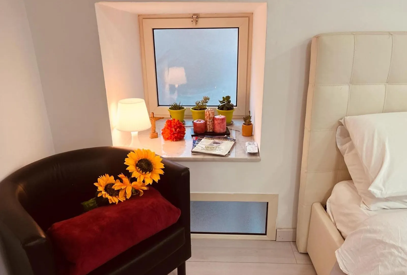 Il Buon Vento Apartment Naples 0*,  Italy